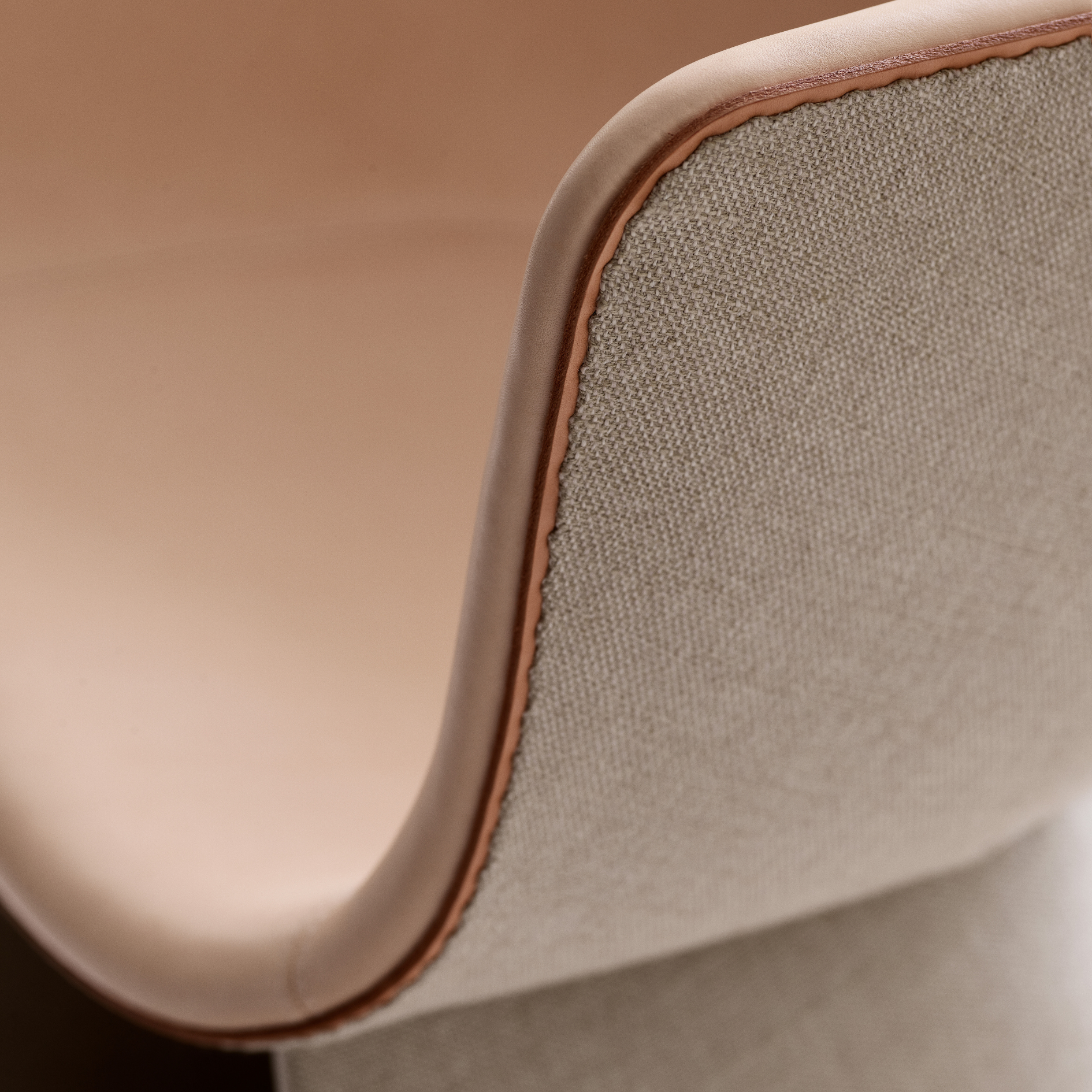 Monolit Lounge Chair